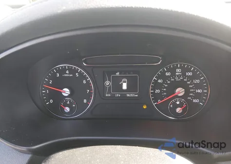 2017 Kia Sorento 2.4L Lx z USA, uszkodzony, nr VIN 5XYPGDA31HG331184